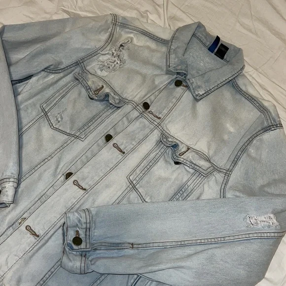 Jean jacket - Picture 2 of 3
